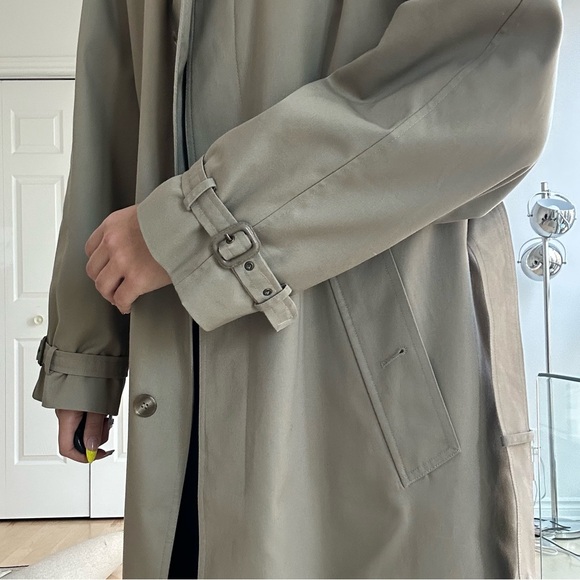 BEIGE TRENCH COAT - Picture 4 of 6